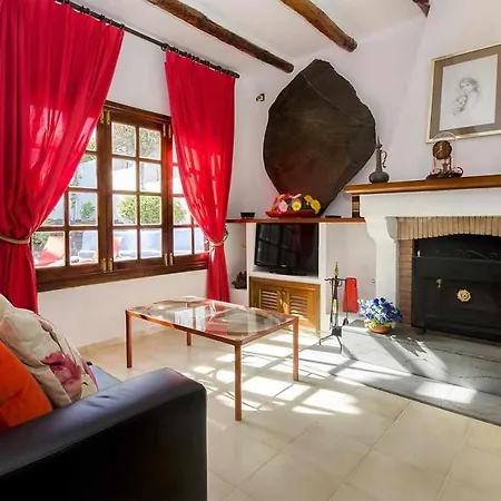 Вилла Casa Jardin Ideal Familias *